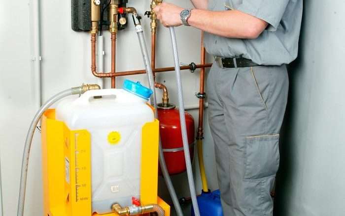 Гидропневматическая промывка систем отопления