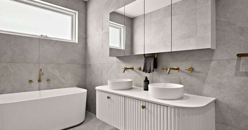 Дизайн ванной комнаты в одном цвете