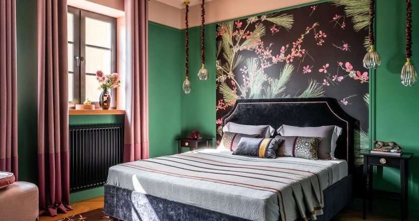Дизайн спальни с обоями на одной стене