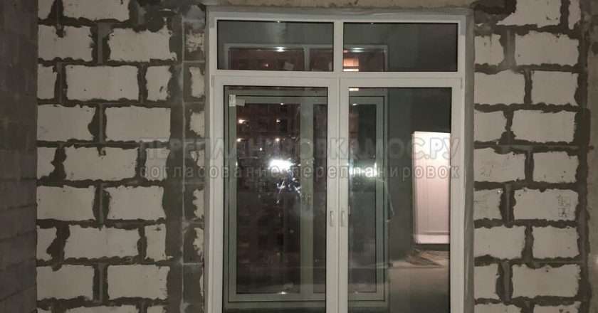 Как сделать дверь из окна в многоквартирном доме