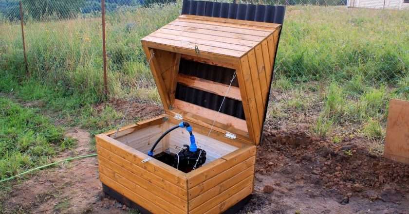 Колодец своими руками и водопровод